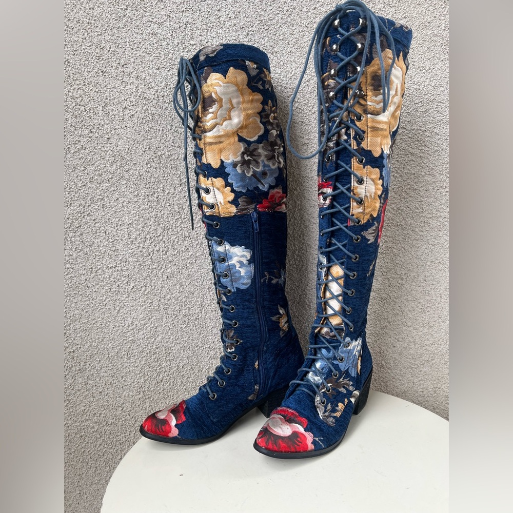 Jeffrey Campbell Free People tall boots lace up blue fabric floral tapestry 7M